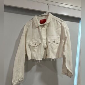 NEVER WORN! NEW WITH TAGS! CROPPED JEAN JACKET